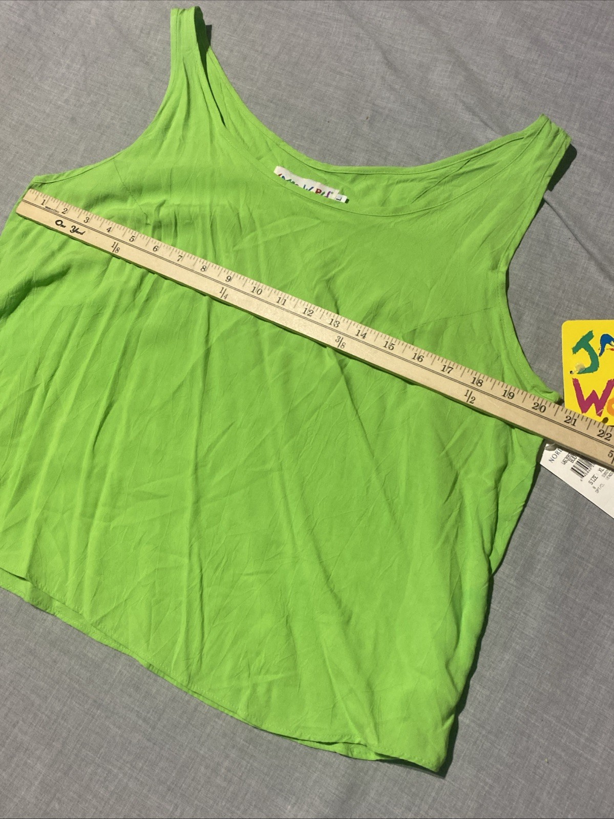 JAMS WORLD NWT Tank Top Women’s XL Green Relaxed CROPPED Hawaiian