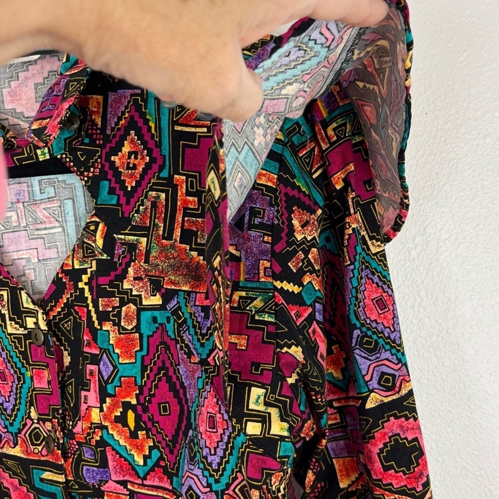 Women’s Vintage Western Shirt S Southwestern Aztec Cape Rodeo Style Cowgirl Chic
