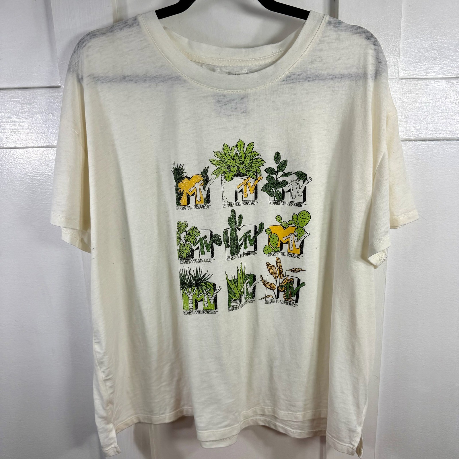 MTV Music Television Graphic T Shirt Cream Cactus Plants Oversized XXL