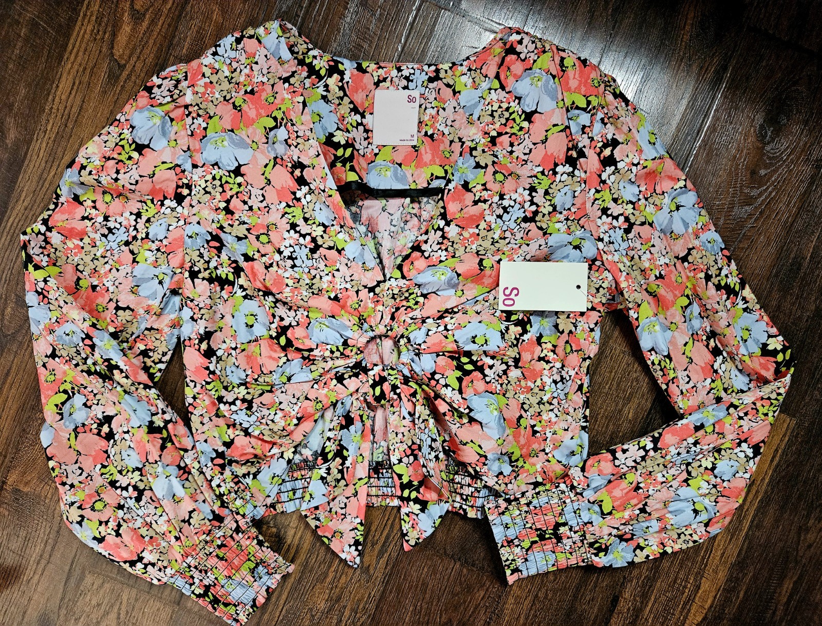 So Womens Floral Tie Trendy Blouse Boho Cottagecore NEW Medium Vintage Inspired