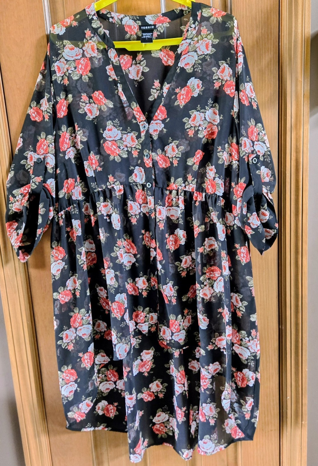women’s TORRID black FLORAL hi-low TUNIC top SEMISHEER dress red pink ROSES 1 1X