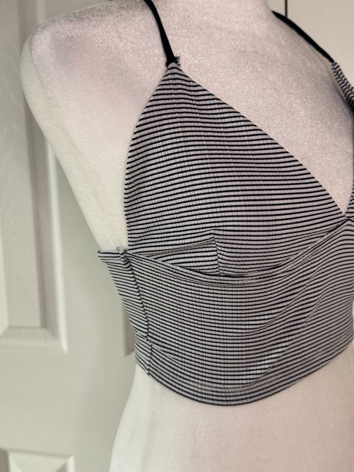 Striped Triangle Bralette Crop Top | white & Black | Size Small (Estimated)