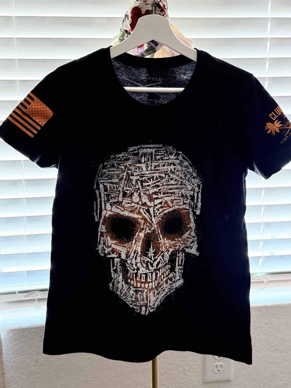 GRUNT STYLE Club Member T Shirt Womens LARGE Military Gun Skull Black Halloween