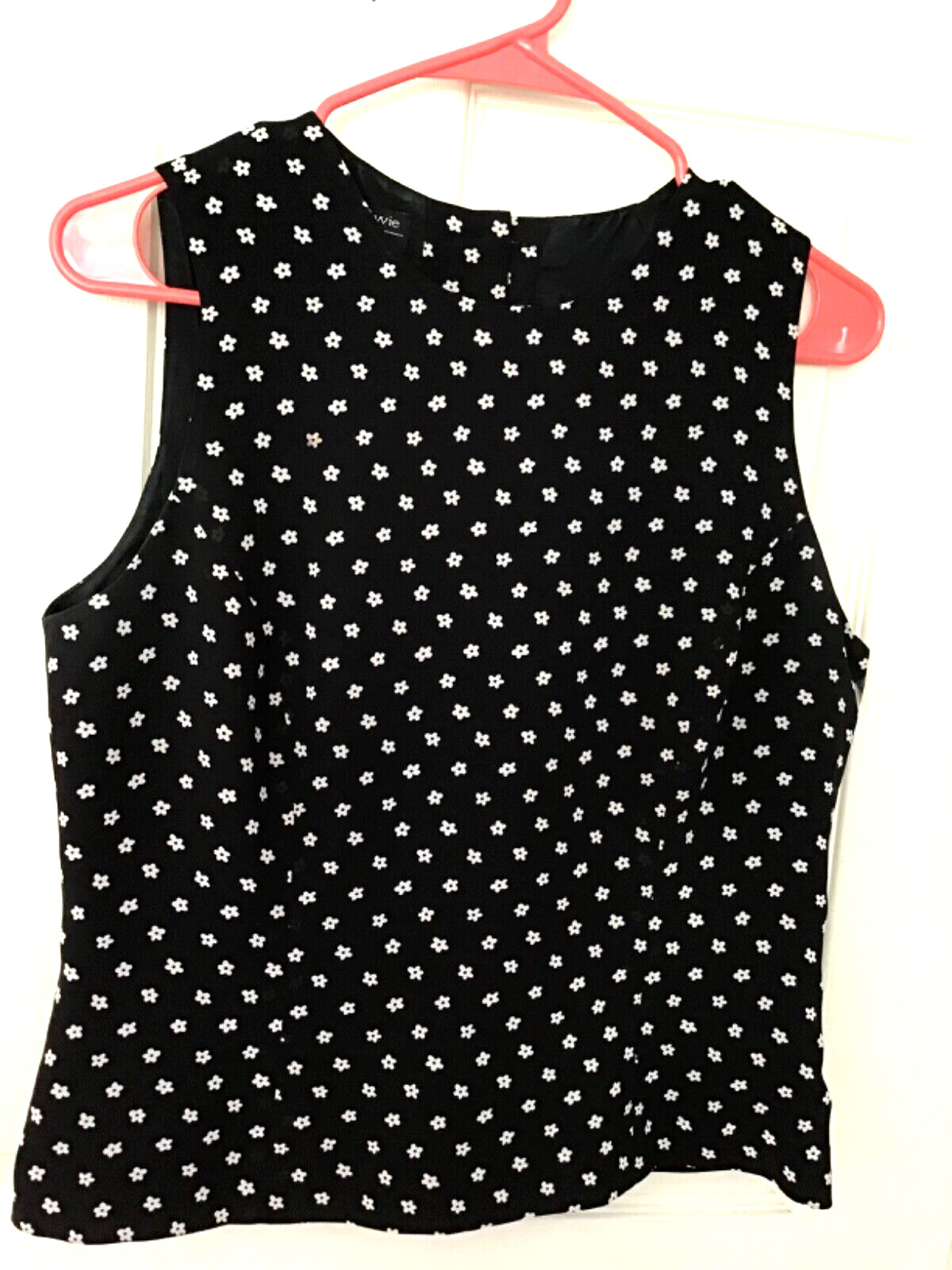 Cynthia Howie Size 8 (37.5″ bust) Polyester Black/White Lined Sleveless Top EUC