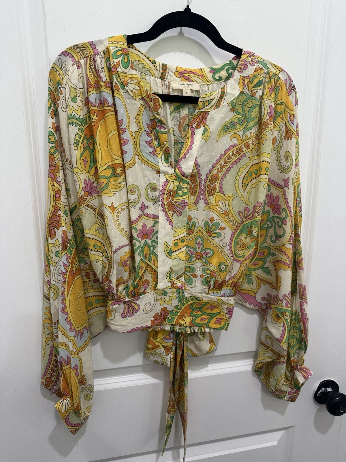 haute hippie Lightweight Paisley Tie – back Blouse – Yellow & Green SZ L
