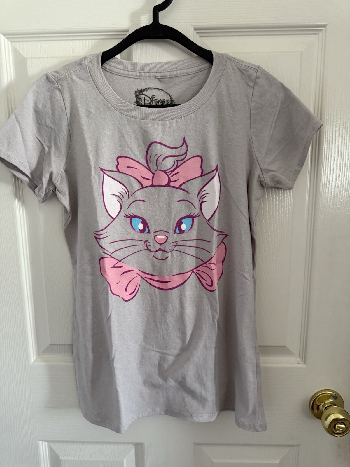 New Disney The Aristocats Marie Cat Face Gray Licensed Tshirt Medium Hot Topic