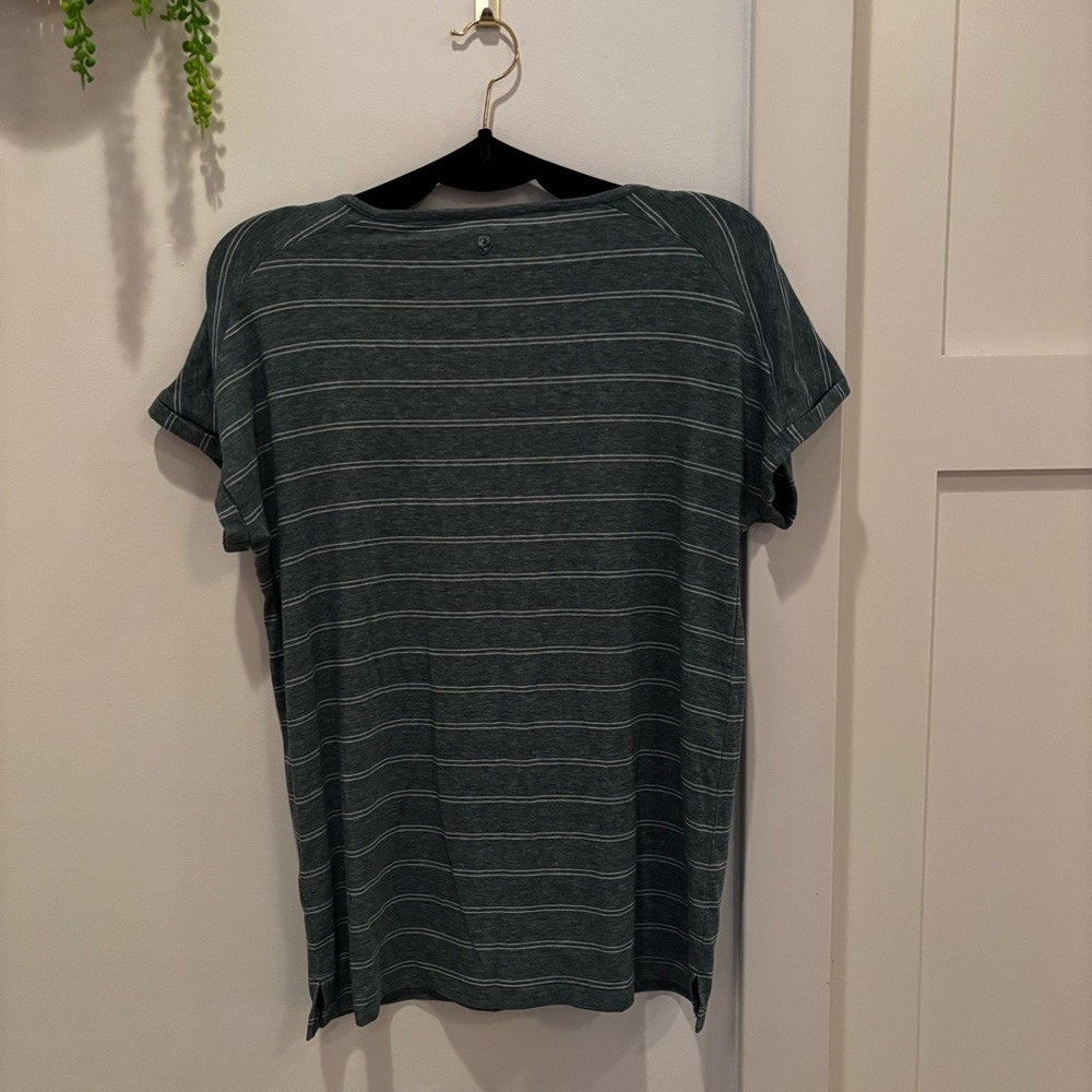 Kuhl Lisette Women’s Shirt Melange Performance Fabric V-neck Striped Size Small