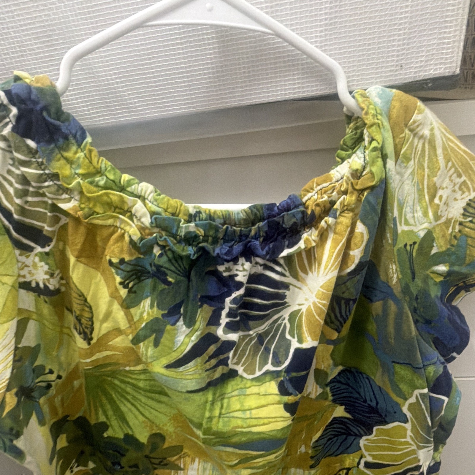 Caribbean Joe L Tropical Floral Square Neck Puff Sleeve Button Blouse
