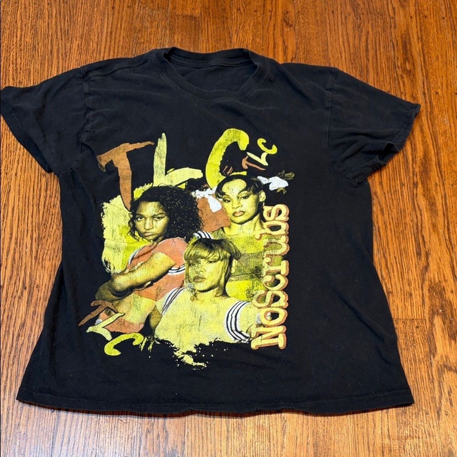 TLC No Scrubs Black Graphic T-Shirt Women’s Medium 90s R&B Hip Hop Band Tee