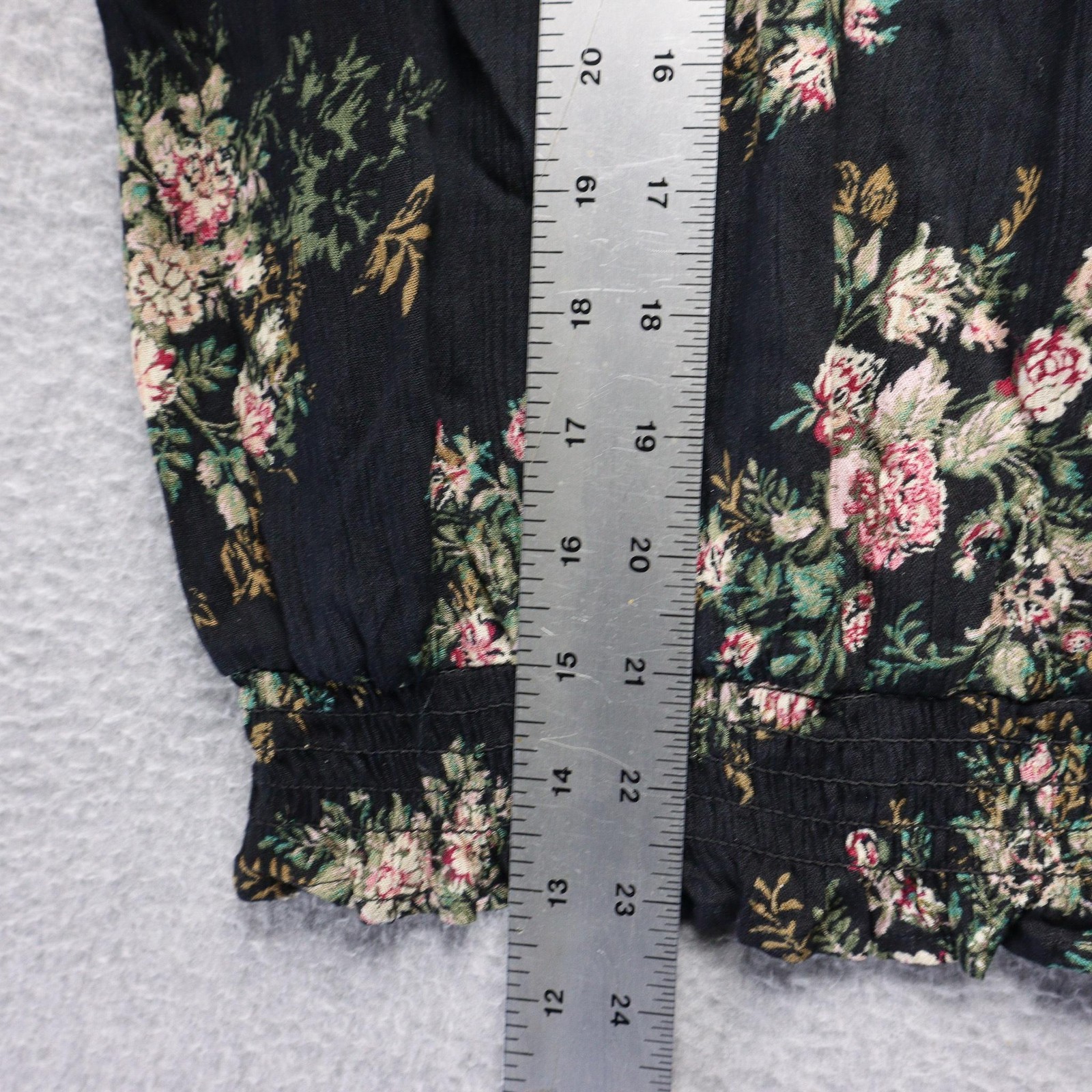 American Rag Cie Blouse Womens Small Floral Fairy Grunge Long Sleeve Lace Boho
