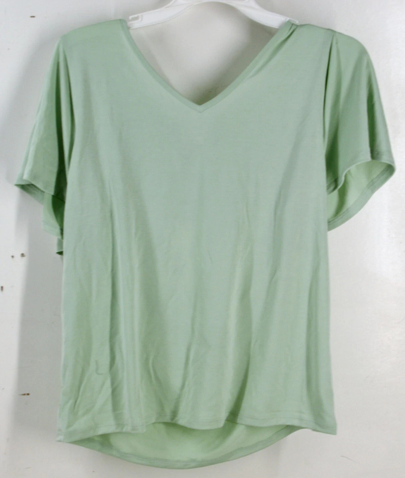 Women’s V-Neck Short Sleeve Shirt Medium – A New Day Mint Green 41