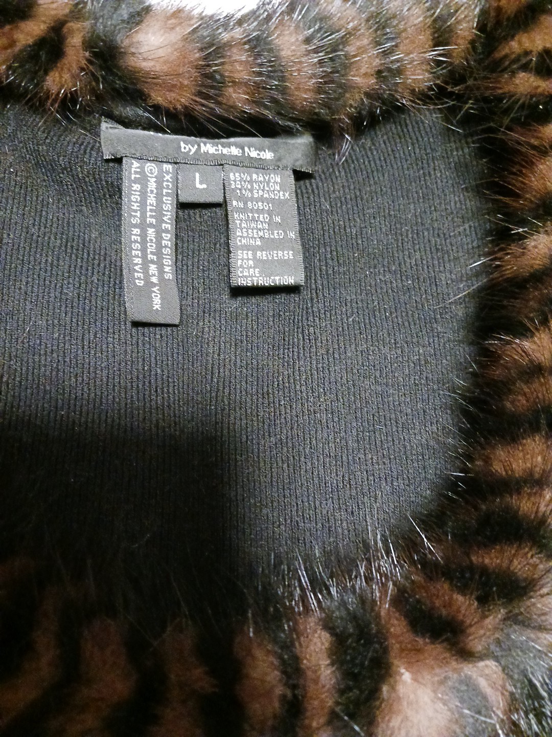 Items By Michelle Nicole Fur Collar L