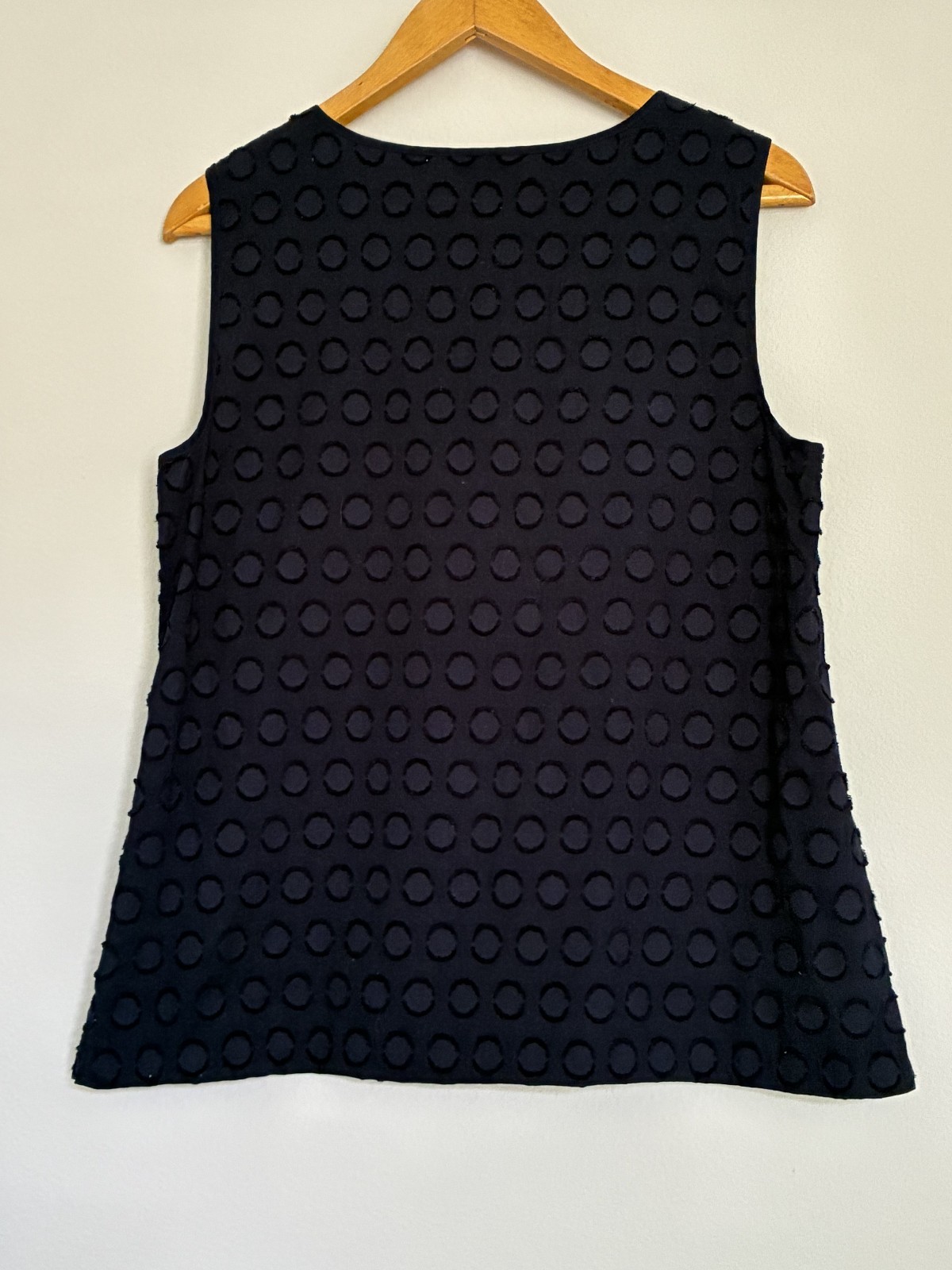 Talbots Navy Blue Textured Circle Embroidered Sleeveless Top Tank Size 12