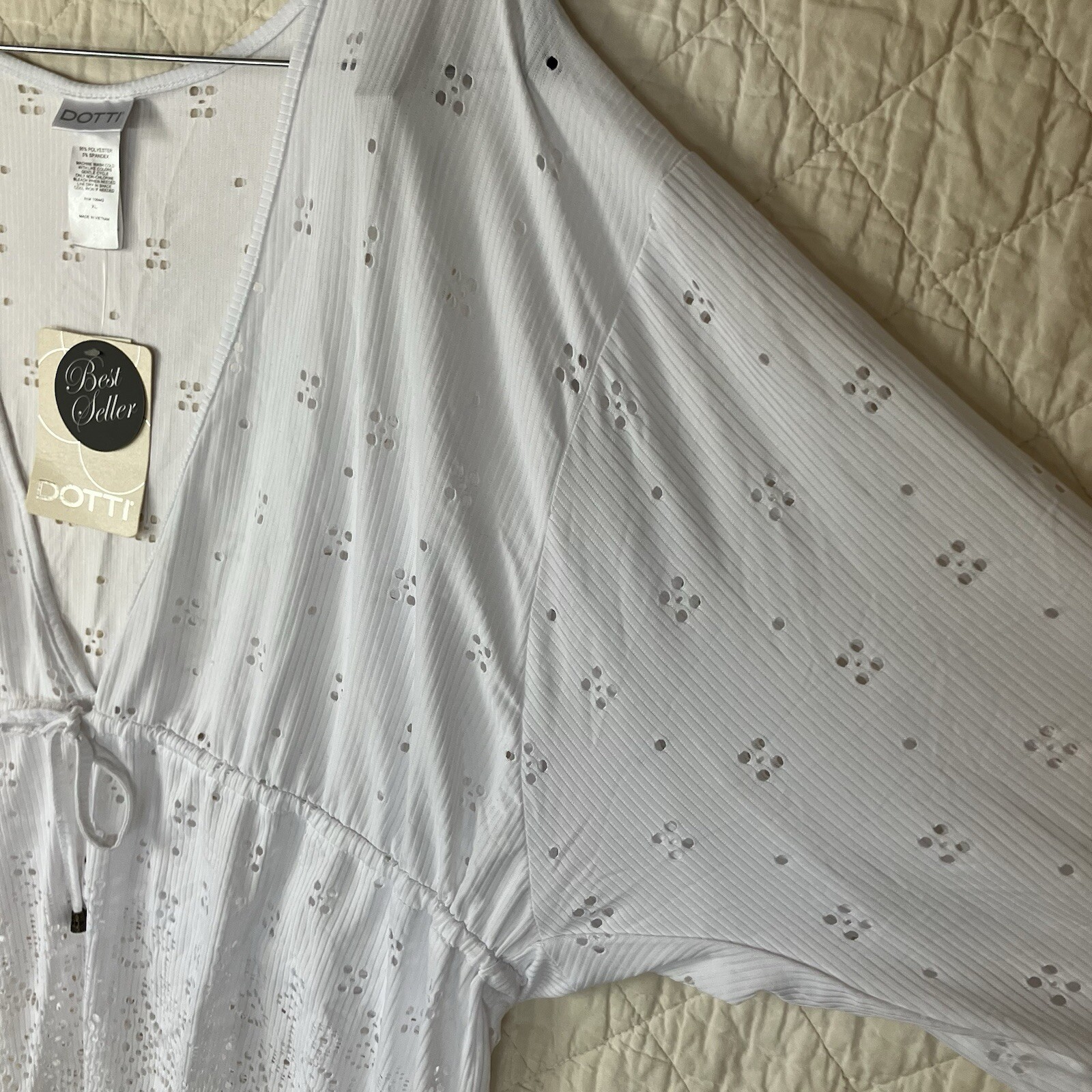 Dotti Womens Blouse White Eyelet 3/4 Sleeve V-Neck Size XL New With Tags