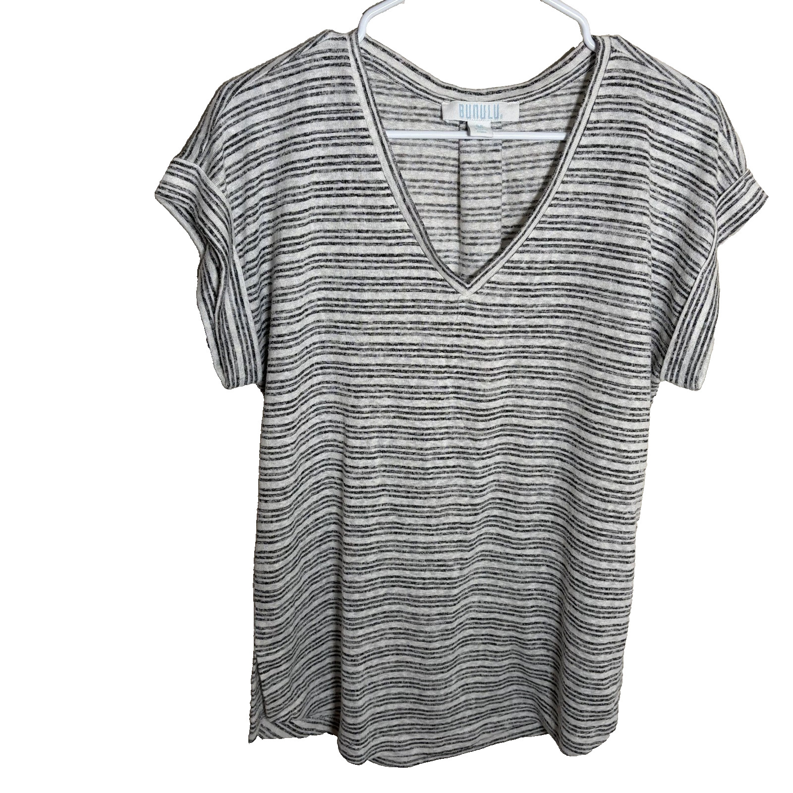 Bunulu T-Shirt Women’s Medium V-Neck Short Sleeve Striped Knit Casual Tee Top