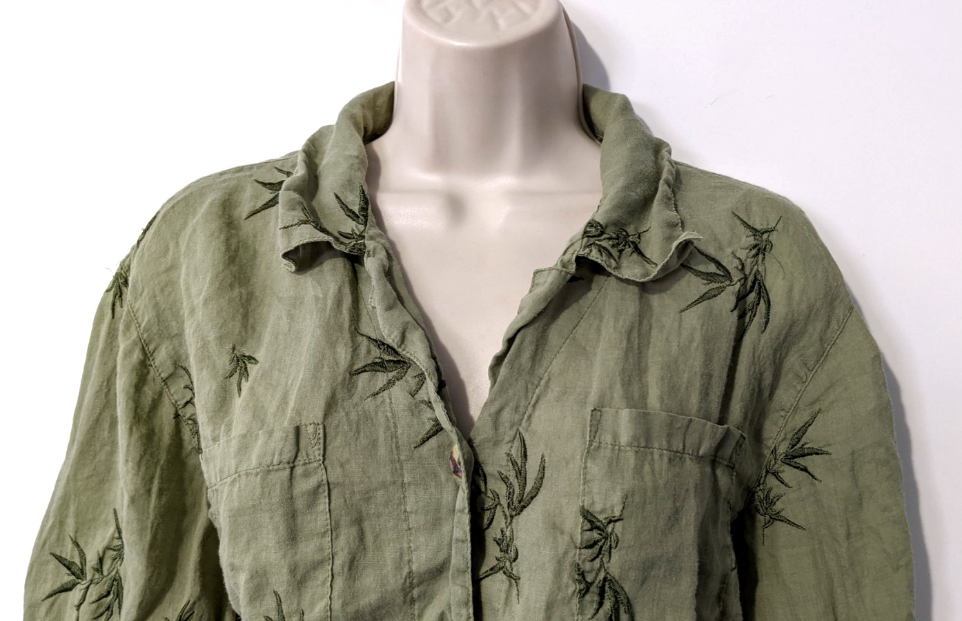 Kleen Women’s Long Sleeve Button Front Shirt Sz L 100% Linen Plants Green EUC