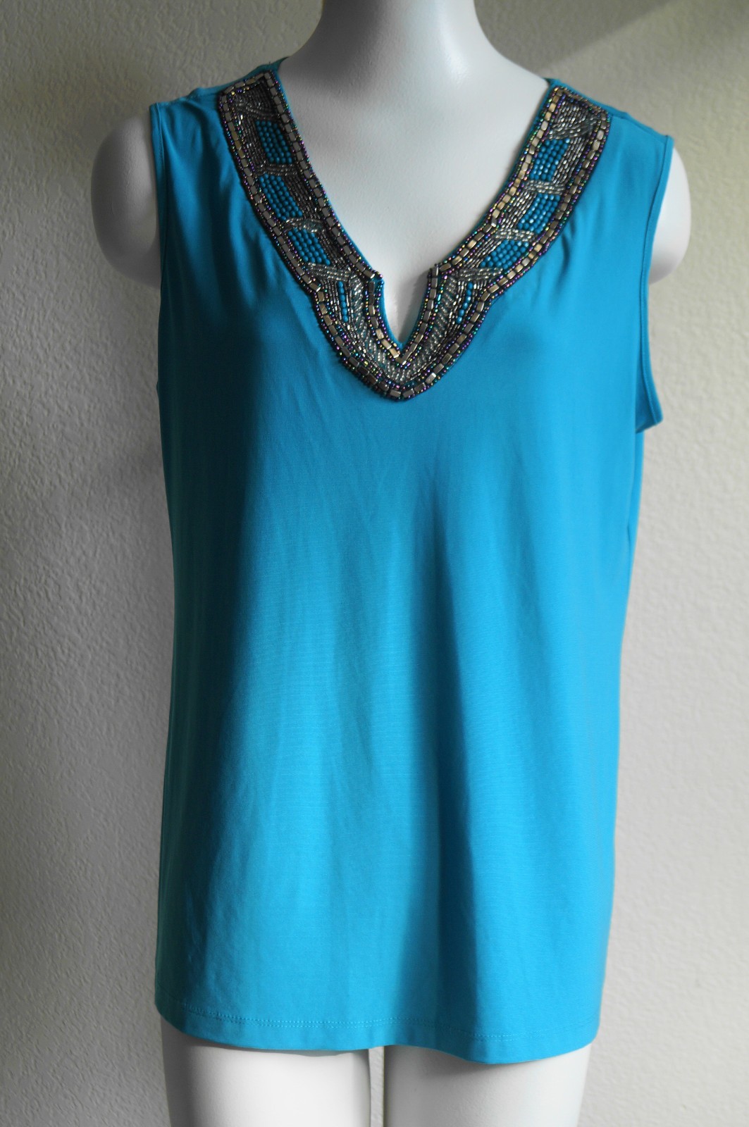 Dressbarn Woman stretch tank embellished neckline Size XL