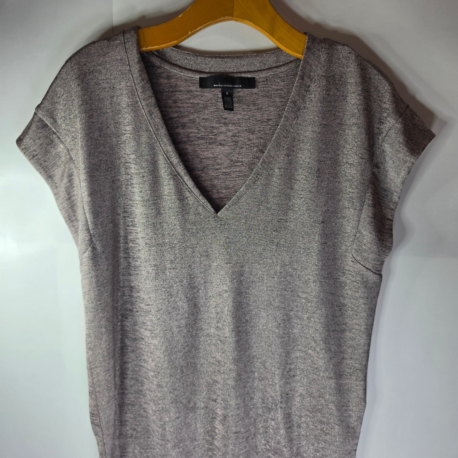 White House Black Market Metallic Shimmer V-Neck Power Tee Top Silver Gray S