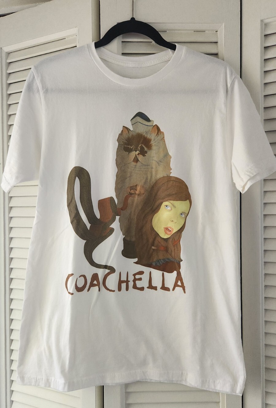 Coachella Boutique 2013 T-Shirt Large Limited Edition Artist Lola Tee