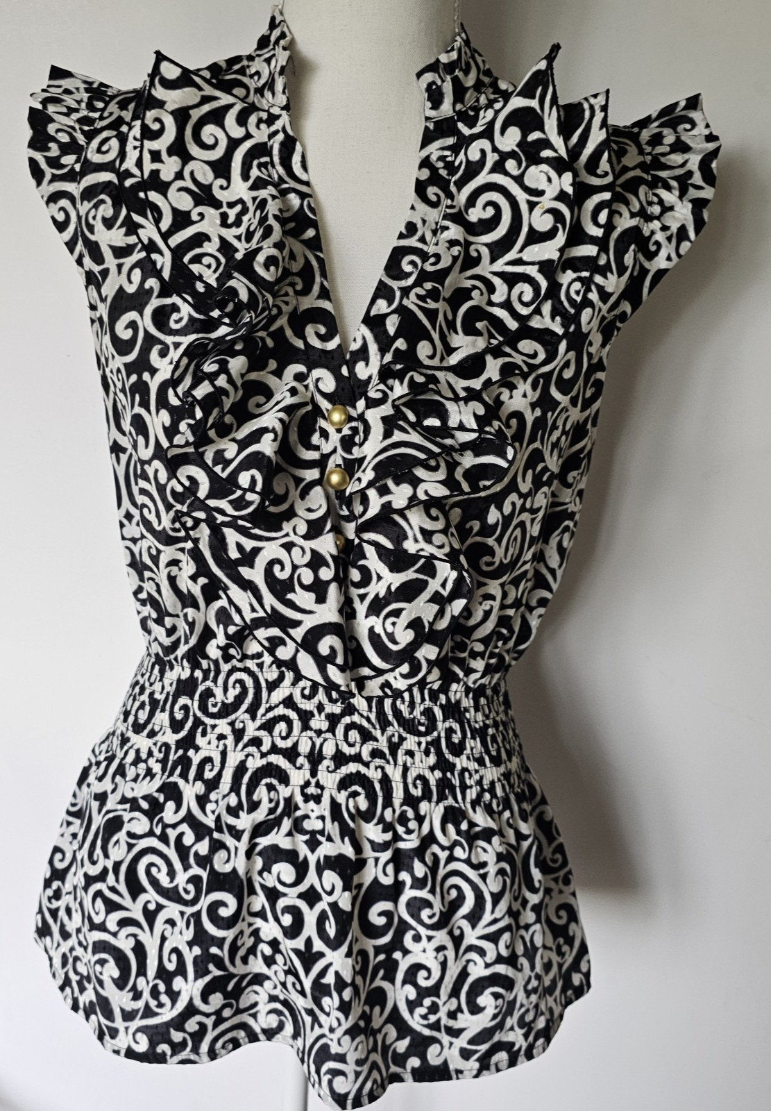CANDIES Ruffle Blouse M Black White Damask Scroll Print Y2K Office Siren Goth