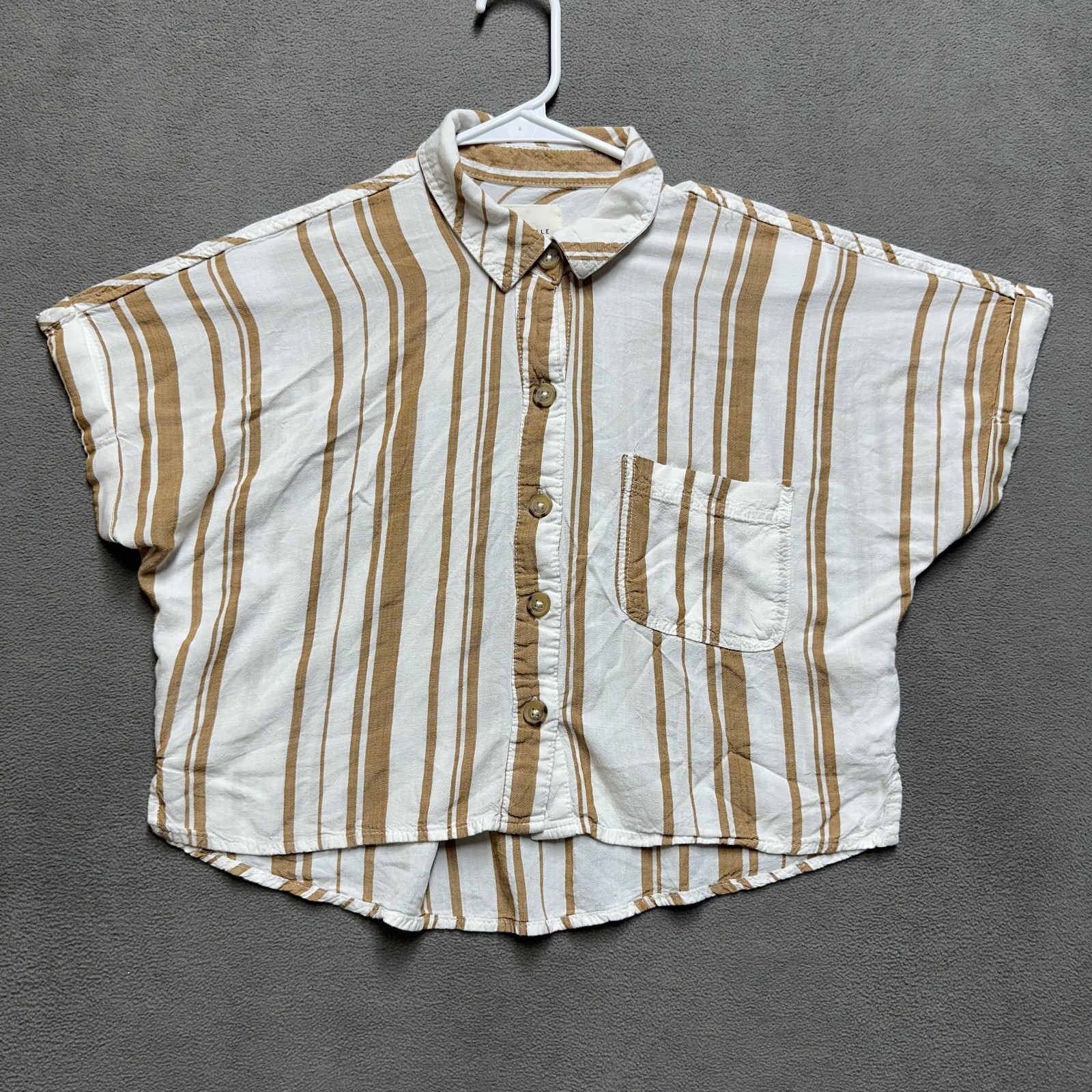 Aeropostale Shirt Womens Medium White/Brown Striped Crop Button Up Blouse Rayon