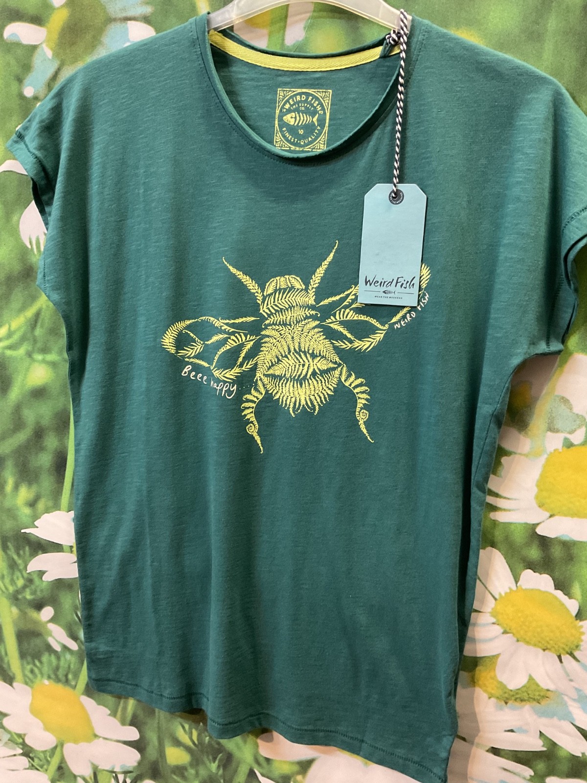 Ladies size 14 WEIRD FISH FERN BEE HAPPY Organic Cotton T-Shirt . NEW with label