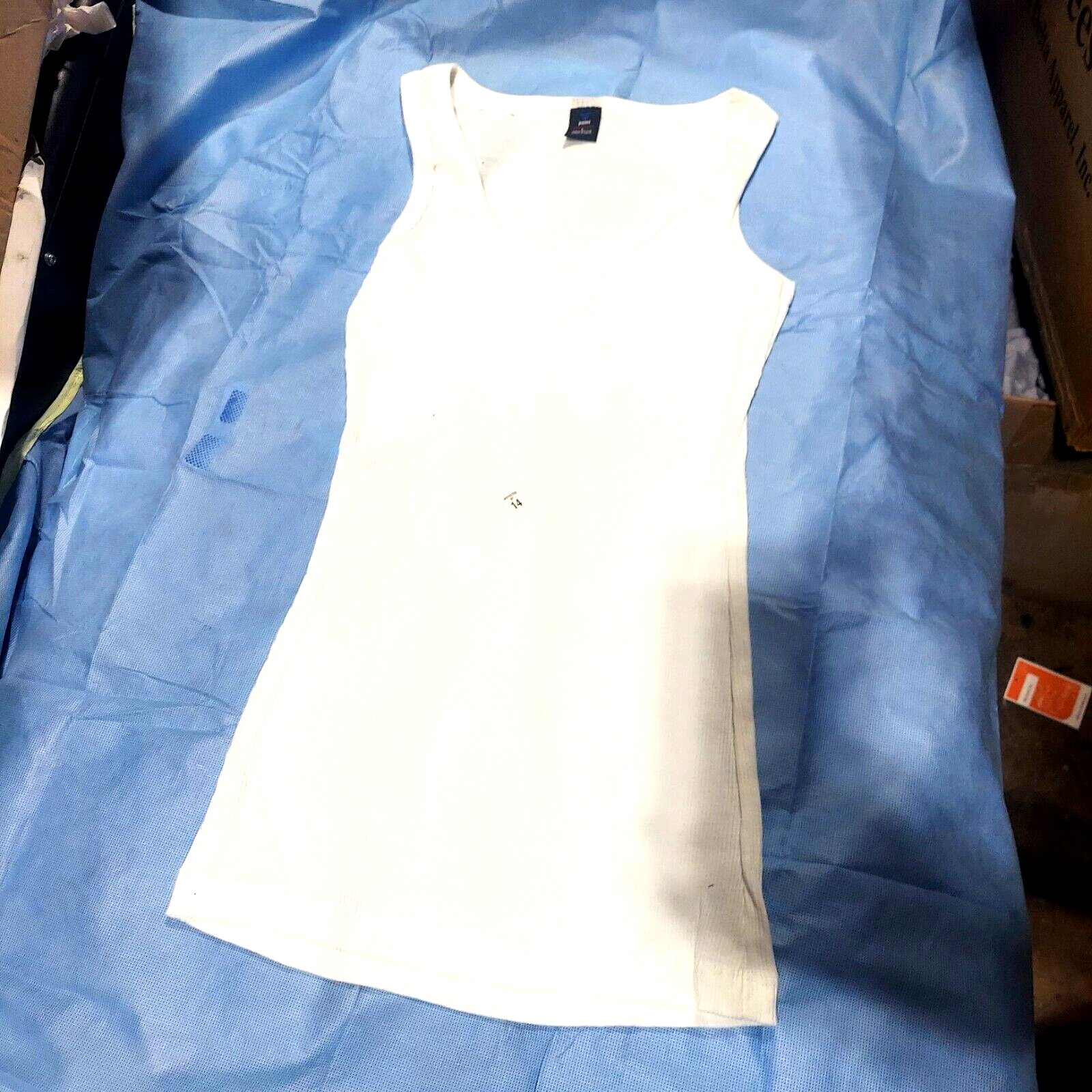 NWOT Point Sportswear White Ribbed Racerback Tank Top Women’s Size Large