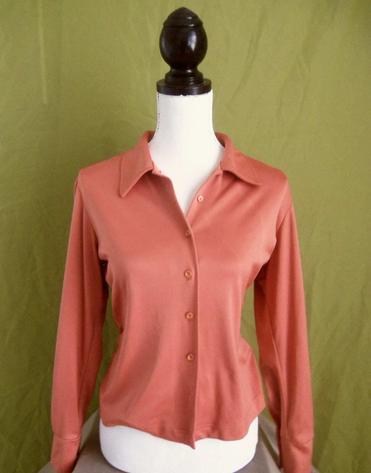 90s NY Jeans minimalist orange/russet fitted polyester blouse. Sz. M.