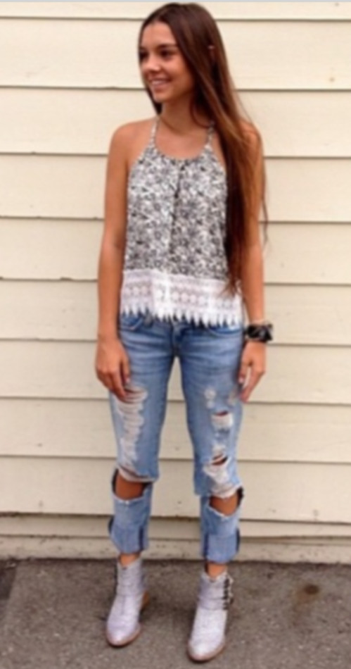 NWT LF NAANAA Black & Creme Abstract Sleeveless Halter Top Size S MSRP $96.00