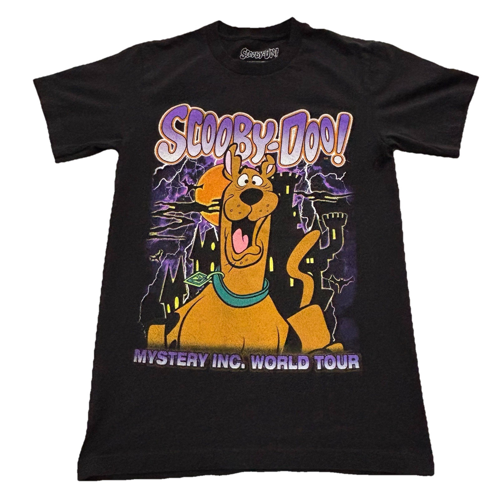 Scooby-Doo Mystery Inc. World Tour Scooby Scary Graphic T-Shirt ✅ Womens X-Small