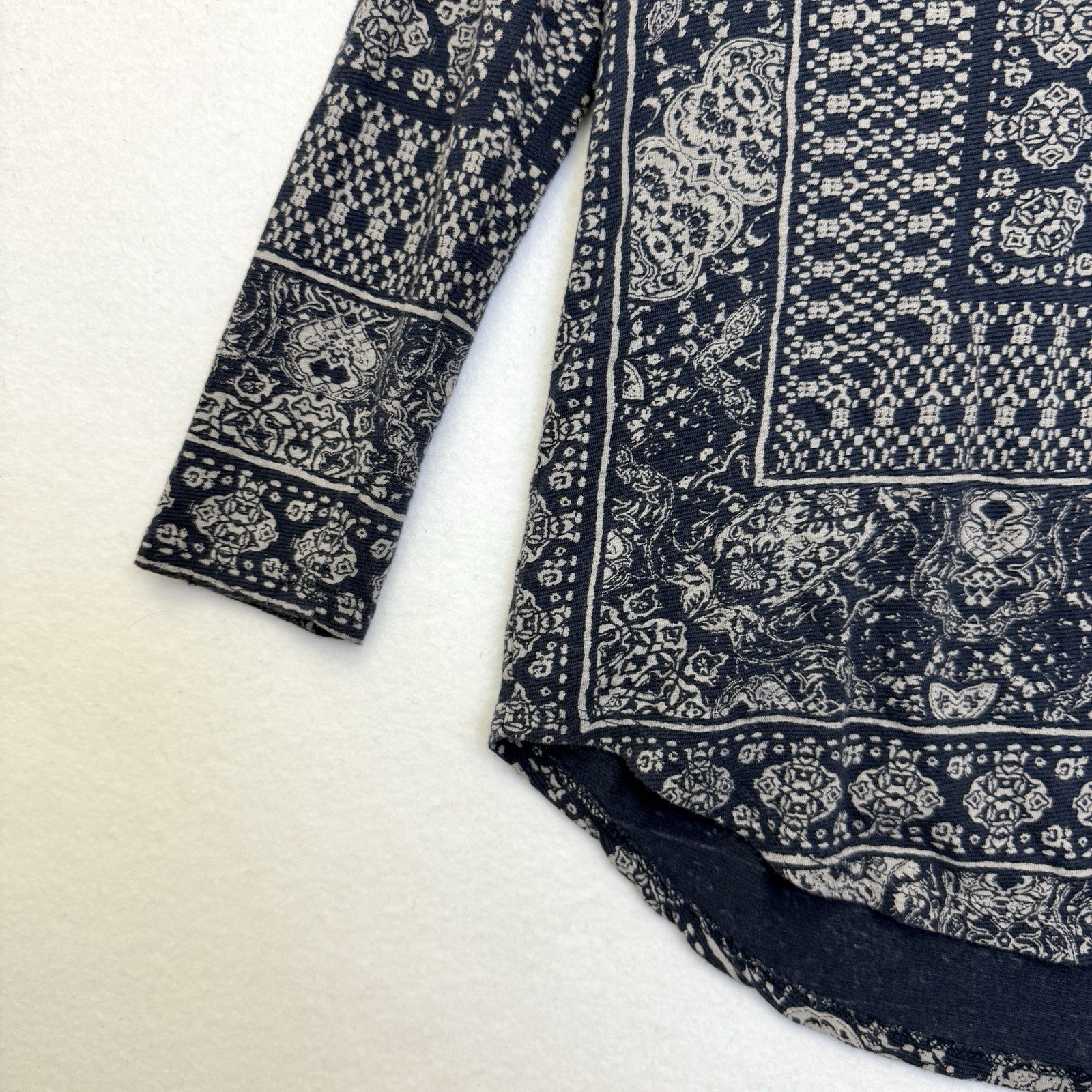Lucky Brand Size M Navy Boho Print High Low Tunic Top Cotton Viscose Linen Blend