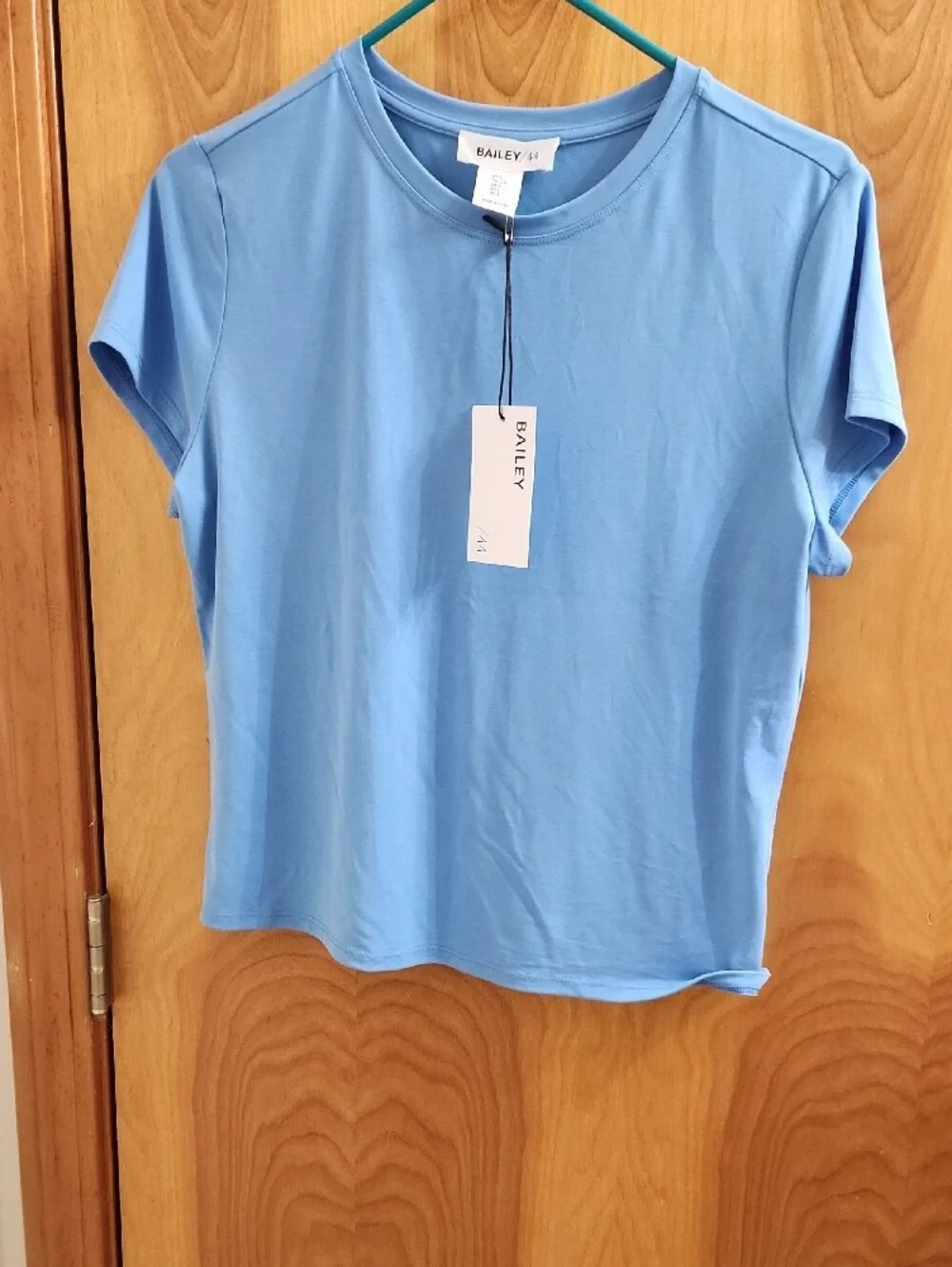 Bailey 44 Sky Blue Crewneck Tee Women’s Large NWT Modal Blend Top