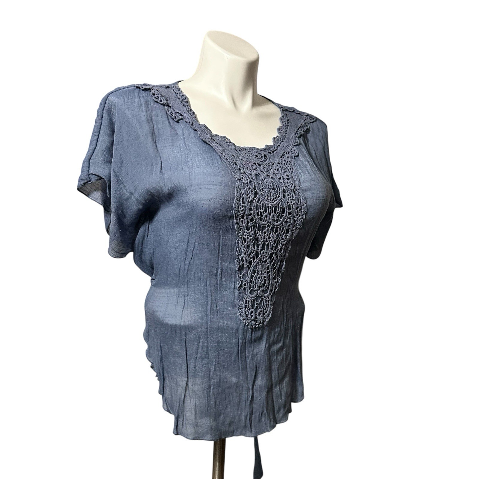 HS HeartSoul Women’s Large Shirt Blue Short Sleeve Trendy Stretchy Stylish Top