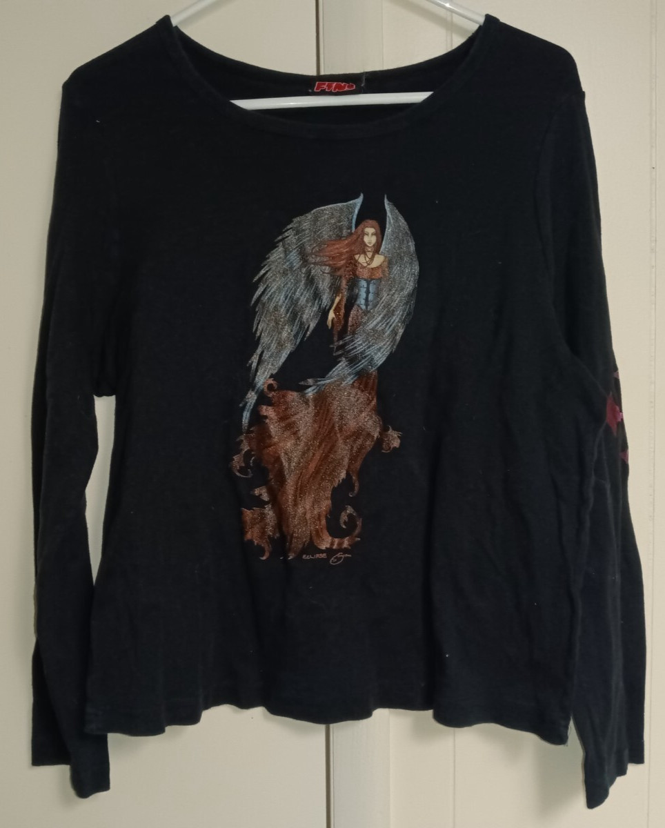 2000 We Love Fine Gothic Angel Long Sleeve W: 20in L: 22in
