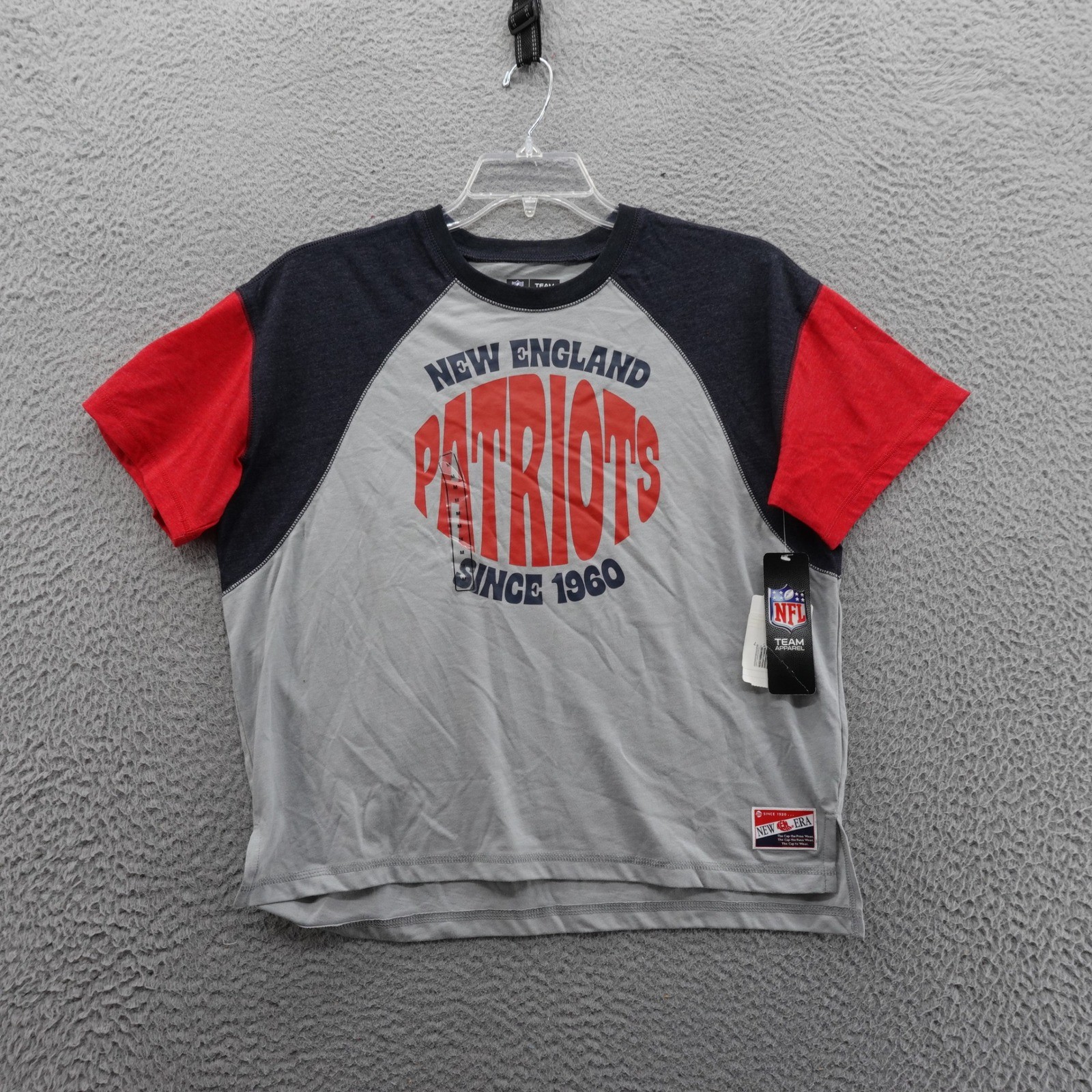 NFL Team Apparel Patriots Shirt M Gray Red Navy Women New Era Cotton Blend NWT