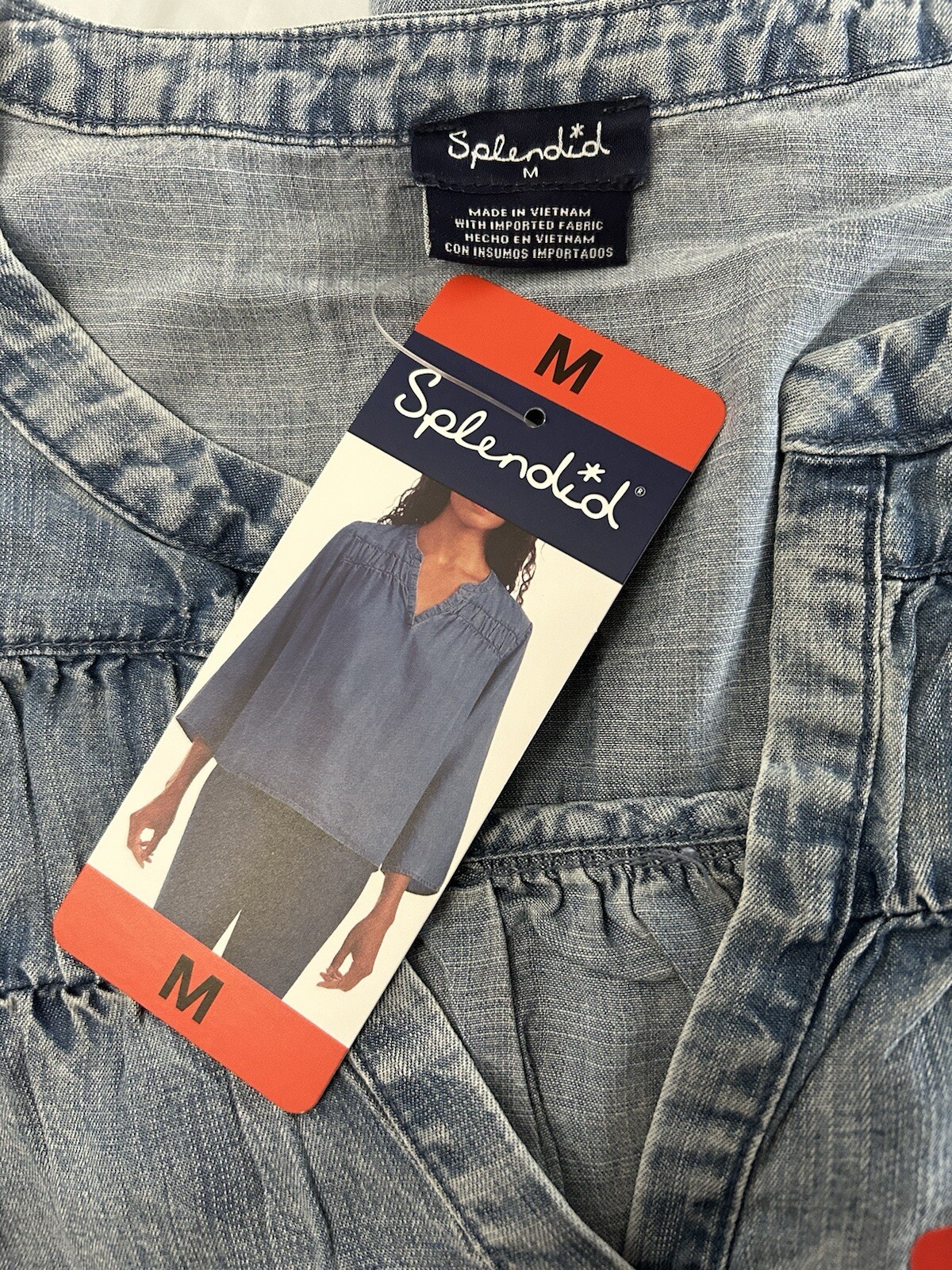 Splendid Ladies’ V-Neck Blouse. Loose Fit, Size M, Color Blue, 100% Lyocell.