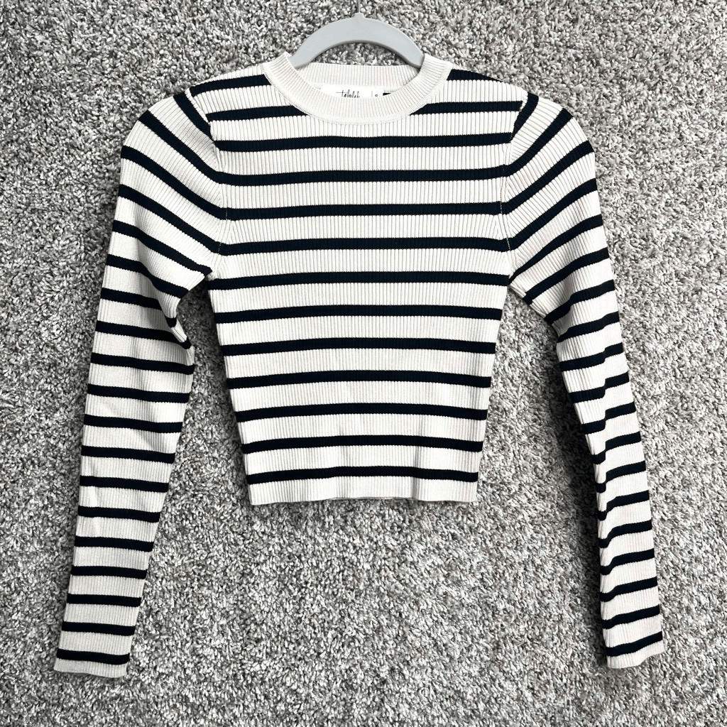 Talulah Crop Top Women’s Small Lacy Ribbed Ivory & Black Striped Long Sleeve Cro