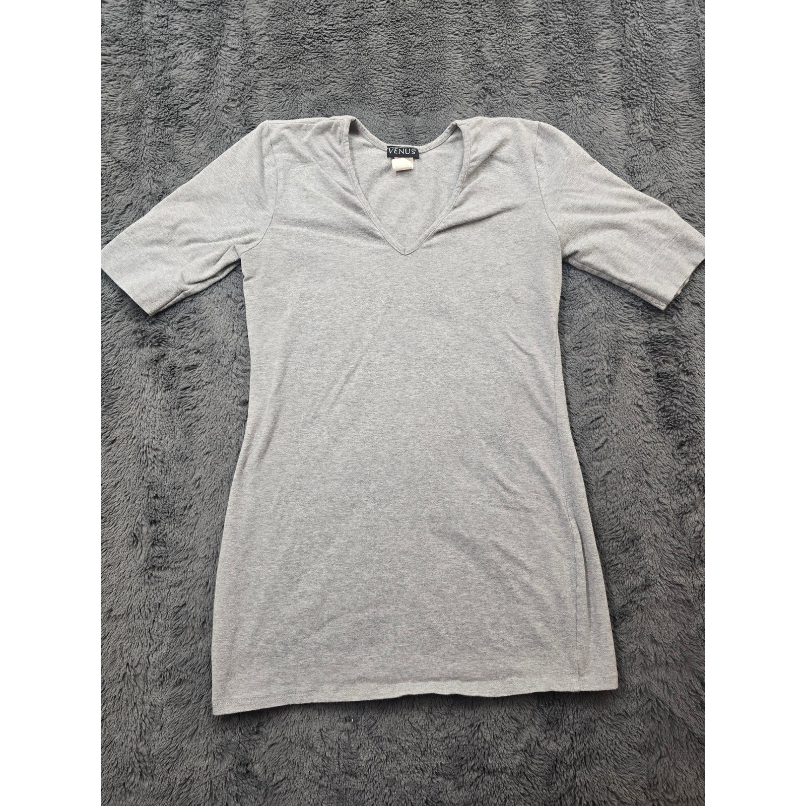 Venus Womens Gray V-Neck Elbow Sleeve Longline Knit Top Tee Size Small