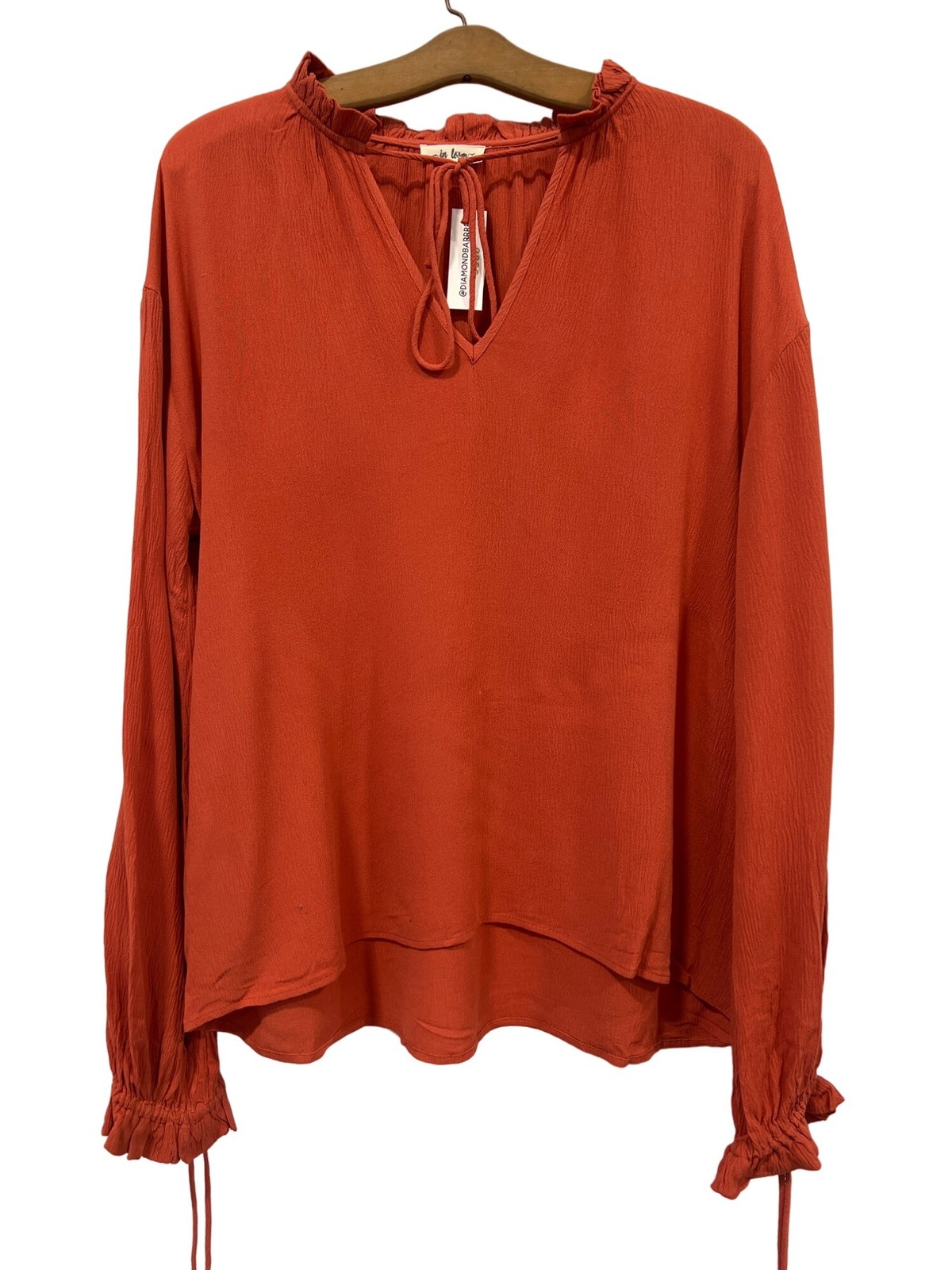 In Loom Blouse Size Large Crinkled Tie Neck Long Sleeve Ruffle Burnt Orange NEW