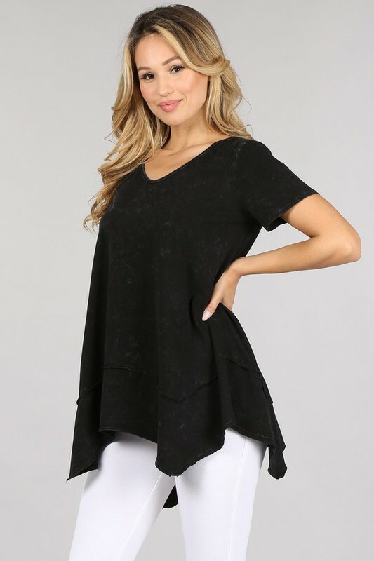 Chatoyant Basic Mineral Wash Top Black X-Large