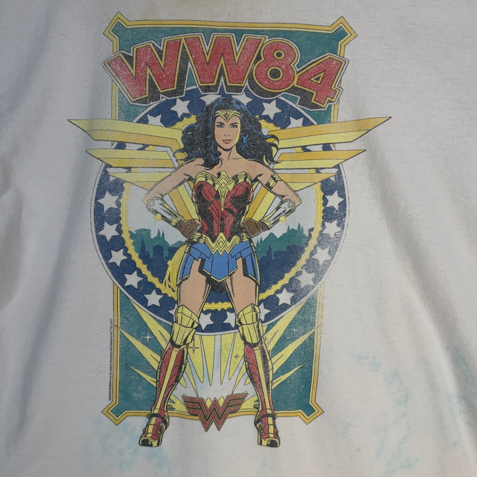 Delta Pro Weight WW84 Wonder Woman T-Shirt Graphic Tee Cotton Distressed Vintage