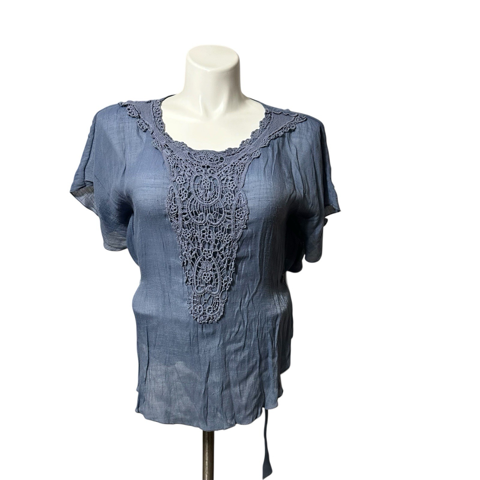 HS HeartSoul Women’s Large Shirt Blue Short Sleeve Trendy Stretchy Stylish Top