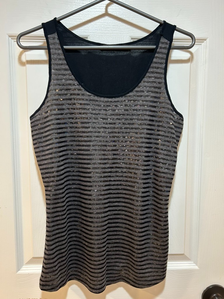 women/junior tank top The Limited size Small black/gray stripe sequins bling