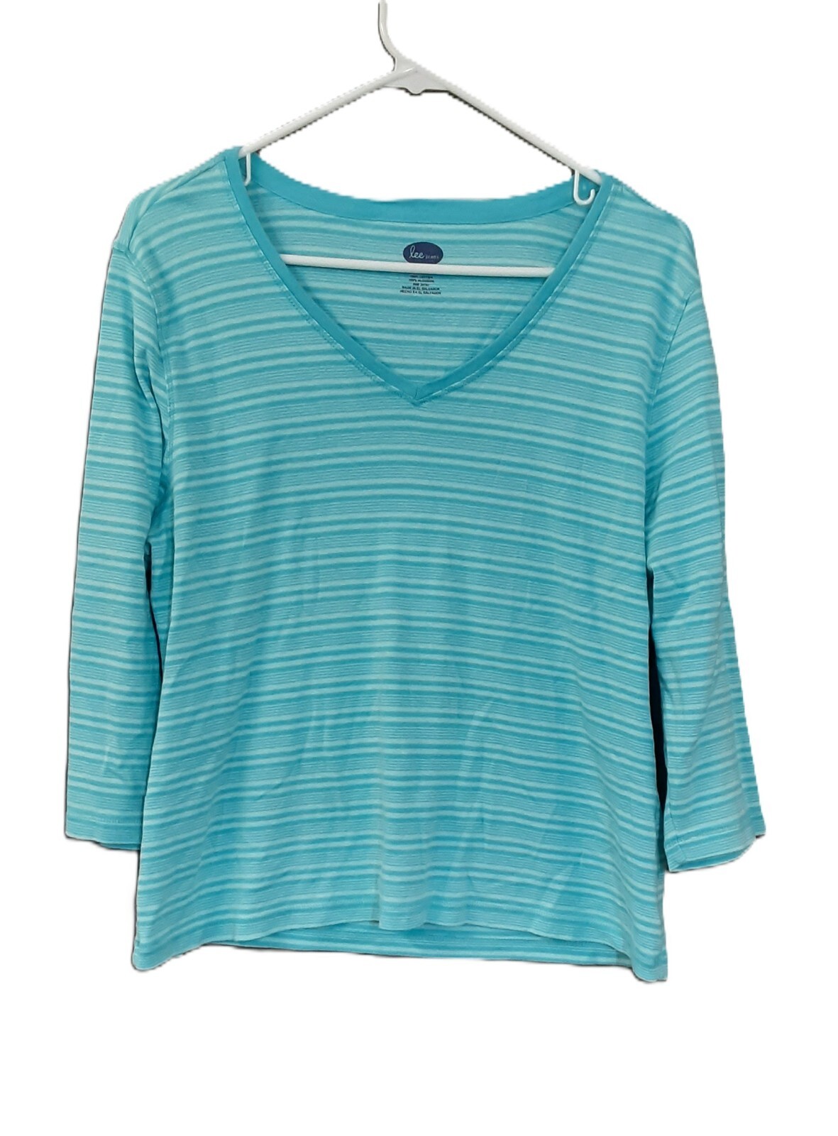 Lee Woman’s Top Size XL, Pullover, 3/4 Sleeve, Cotton, V-Neck, Machine Wash