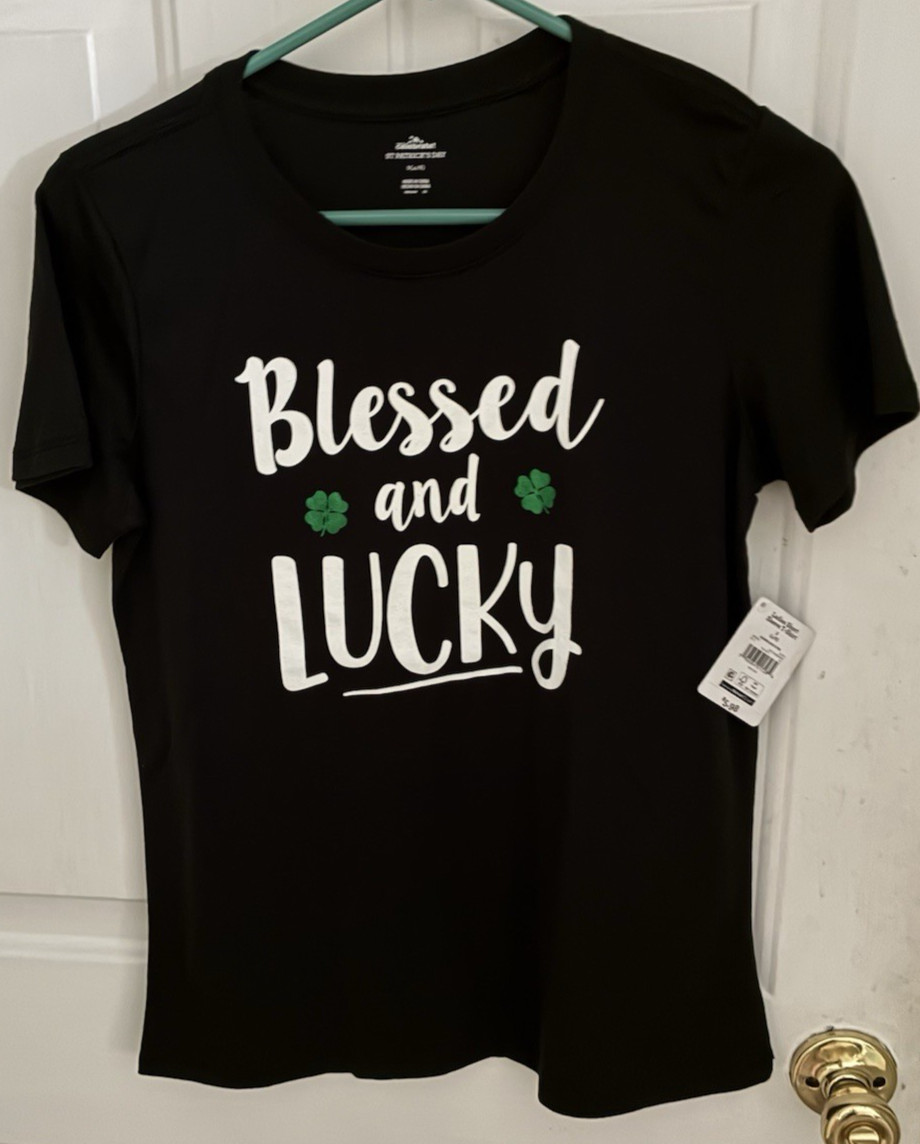 Celebrate NWT/ Shirt Woman’s Size 4/6