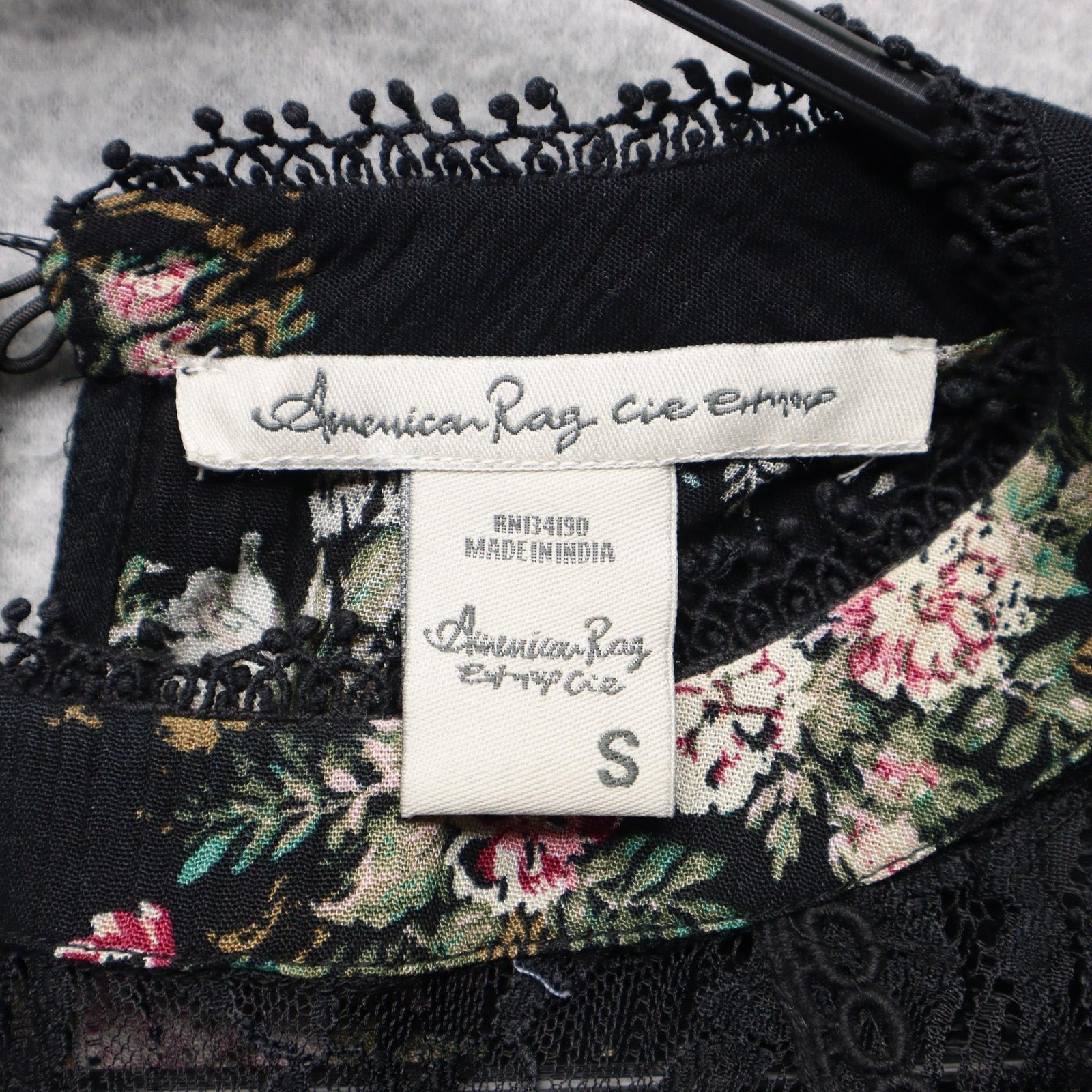 American Rag Cie Blouse Womens Small Floral Fairy Grunge Long Sleeve Lace Boho