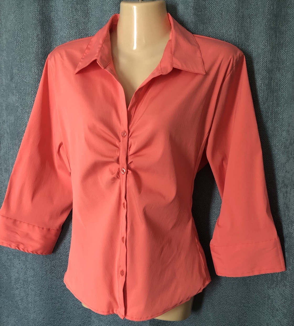 Easy Care Blouse Sz XL Peachy Pink 3/4 Sleeve Gathered Bust Button Down Stretch
