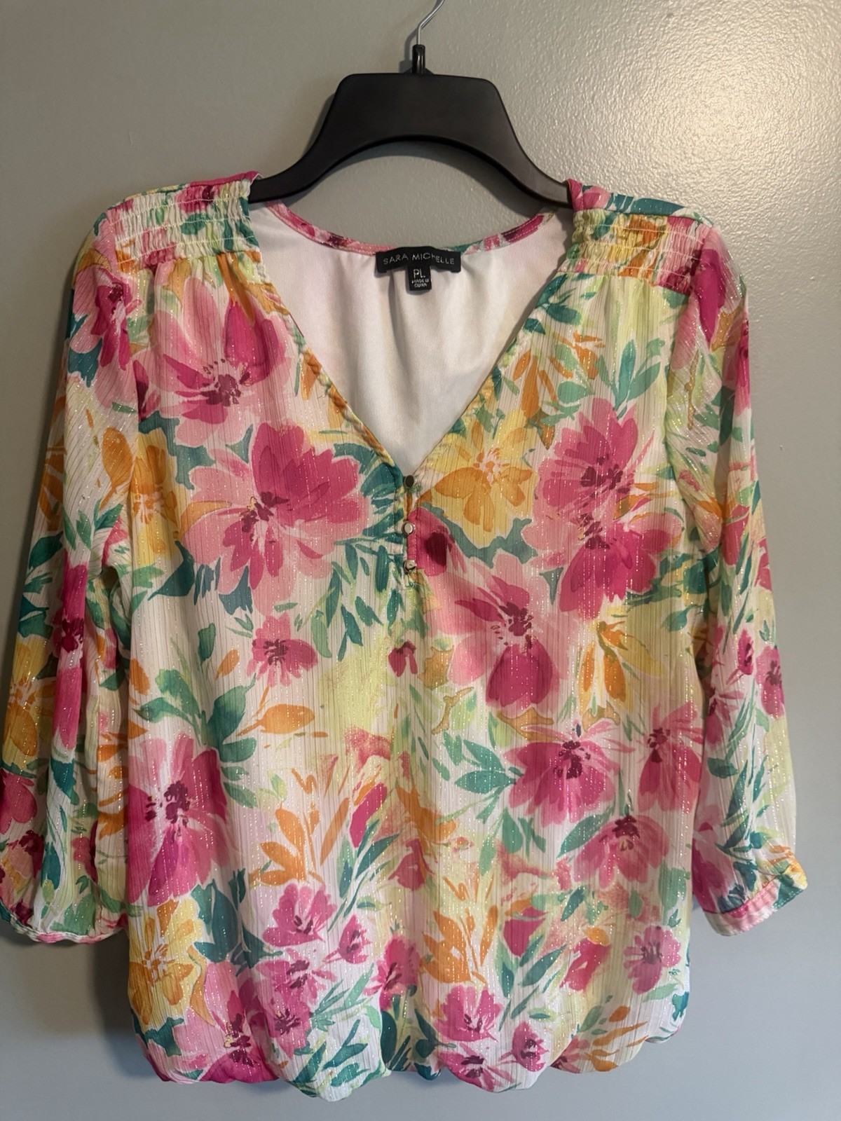 Sara Michelle Pink Floral Blouse 3/4 Sleeve Gold Metallic Accent Petite Size PL