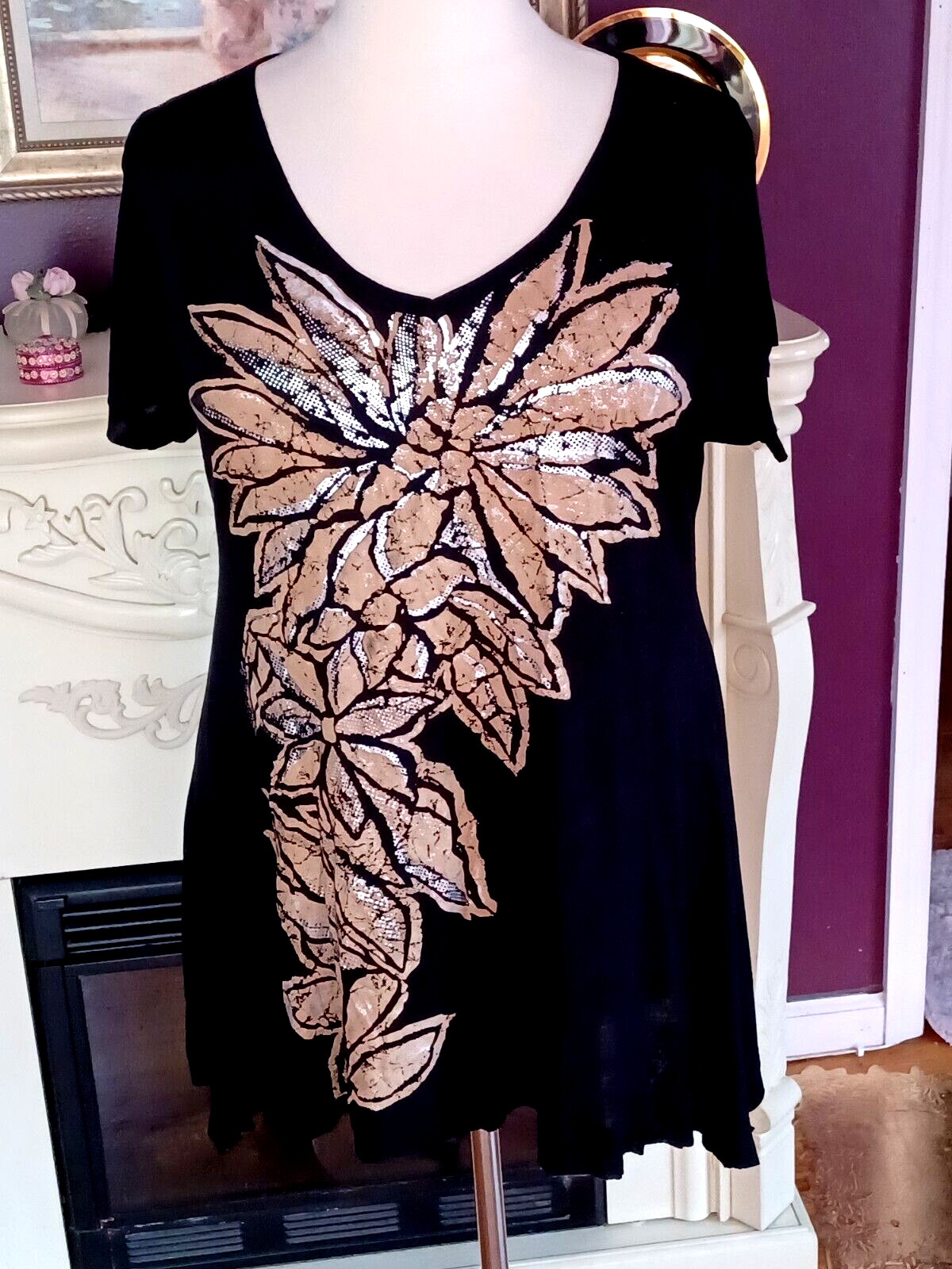 Elena Solano Black Tunic Attractive Tan & Silver Floral Design Size 2X