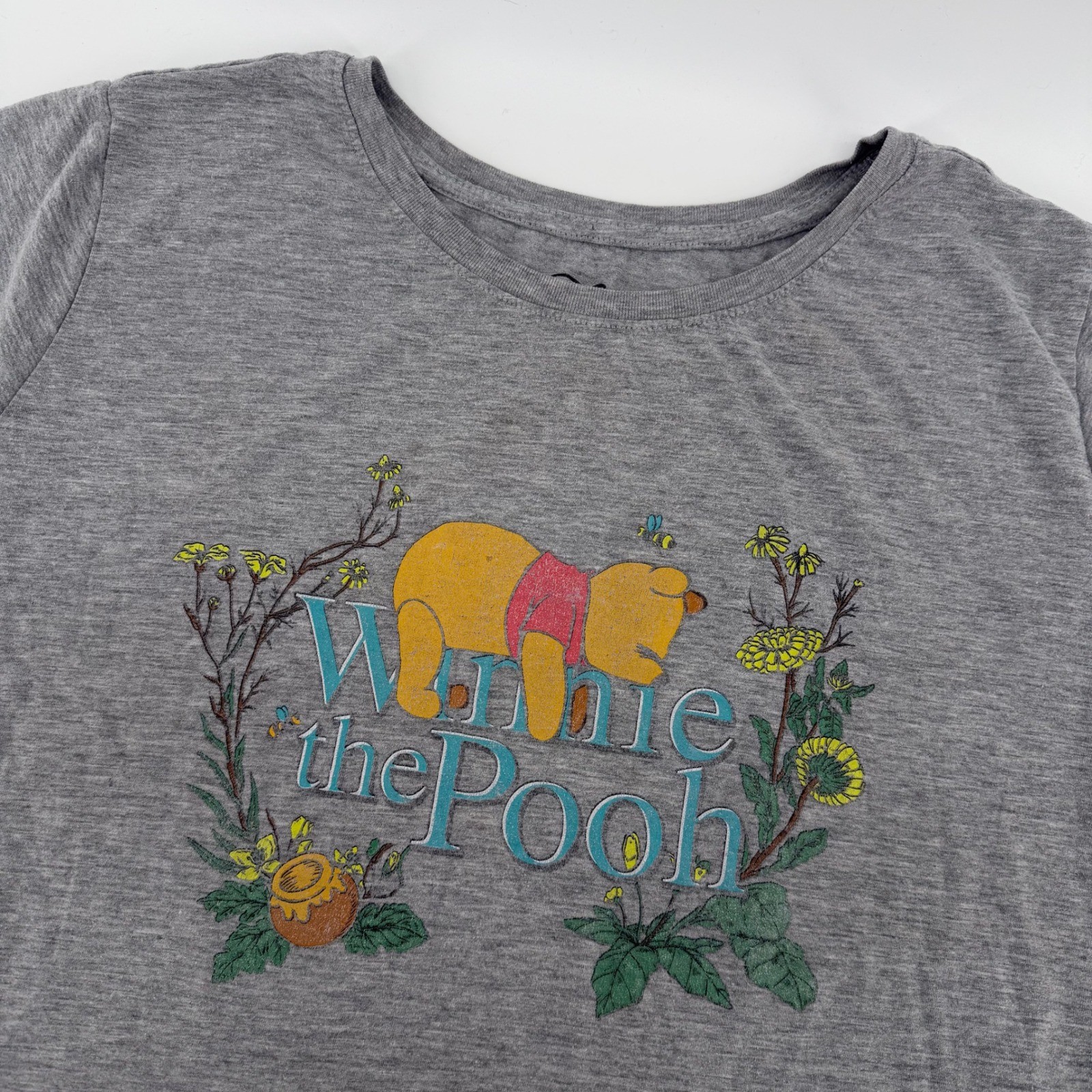 Disney Winnie the Pooh Gray Graphic T-Shirt Womens 2XL Short Sleeve Cotton Blend